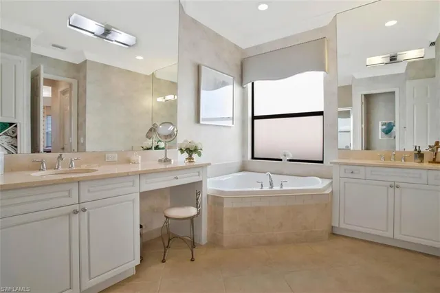 $975,000 | 13517 Mandarin Circle, Naples, FL 34109