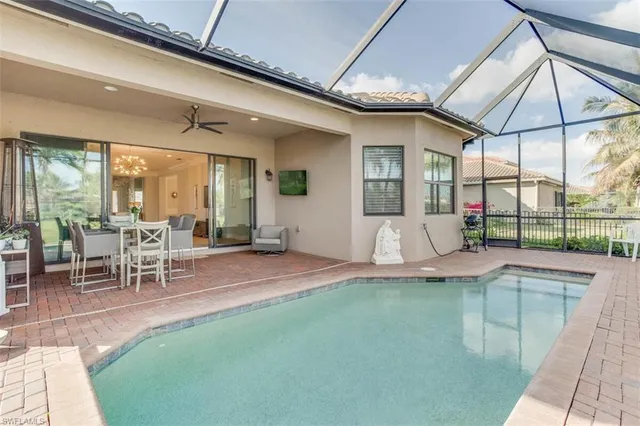 $975,000 | 13517 Mandarin Circle, Naples, FL 34109