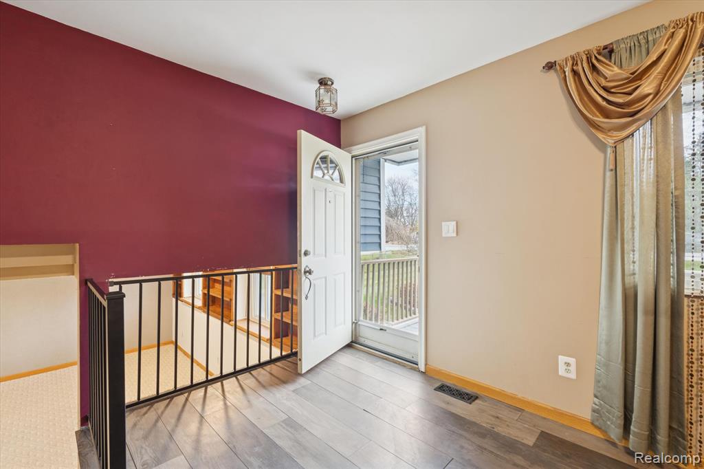 2058 Belsay Road Burton, MI 48519 - Photo 6 of 51 Gallery Image 6