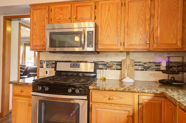 $655,000 | 48135 Covington Court, Canton, MI 48187