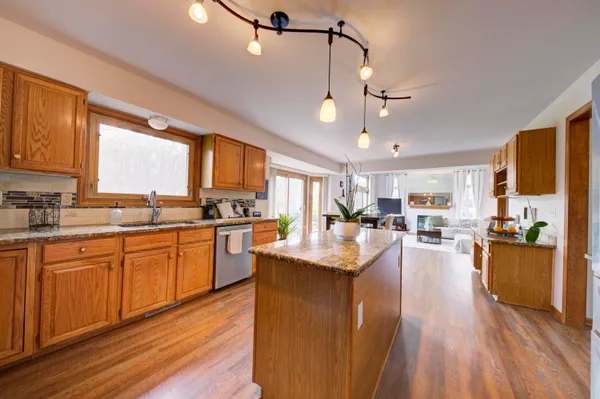 $655,000 | 48135 Covington Court, Canton, MI 48187
