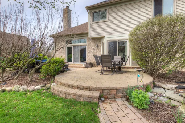 $655,000 | 48135 Covington Court, Canton, MI 48187