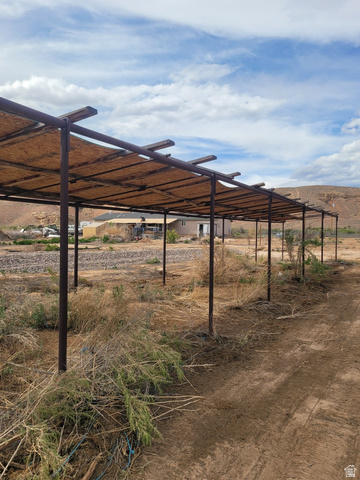 240 Horseshoe Bend Road Vernal, UT 84078 - Photo 37 of 41 corrals and shelter