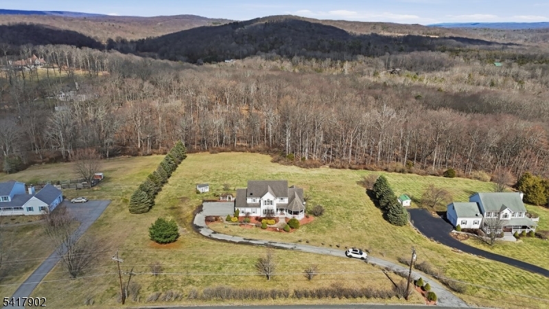 122 Millbrook Road Blairstown, NJ 07825 - Photo 30 of 34