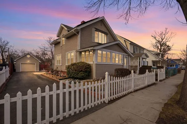 $279,900 | 116 Stockman Street, Springfield, MA 01104