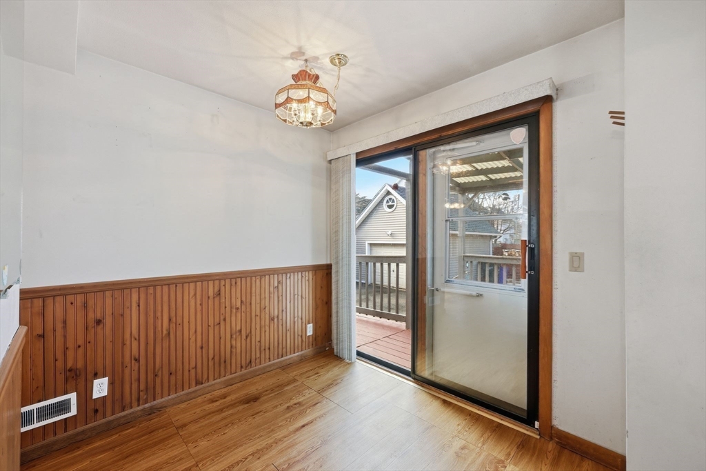 116 Stockman Street Springfield, MA 01104 - Photo 12 of 25