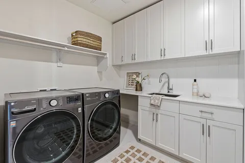 $1,295,000 | 1600 South 1st Street, Unit 410, Austin, TX 78704