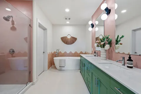 $1,295,000 | 1600 South 1st Street, Unit 410, Austin, TX 78704