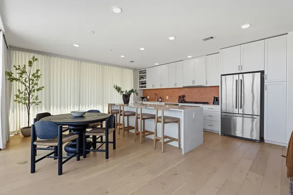 $1,250,000 | 1600 South 1st Street, Unit 410, Austin, TX 78704