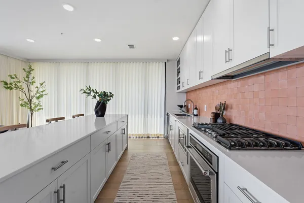 $1,250,000 | 1600 South 1st Street, Unit 410, Austin, TX 78704