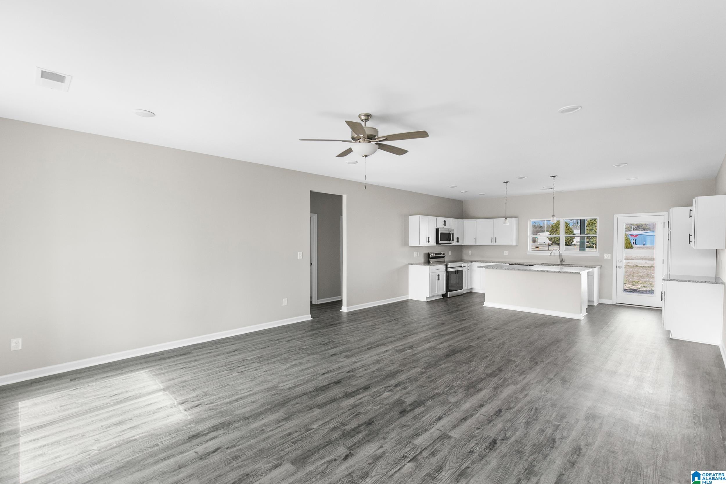 224 Crocker Road Odenville, AL 35120 - Photo 8 of 22