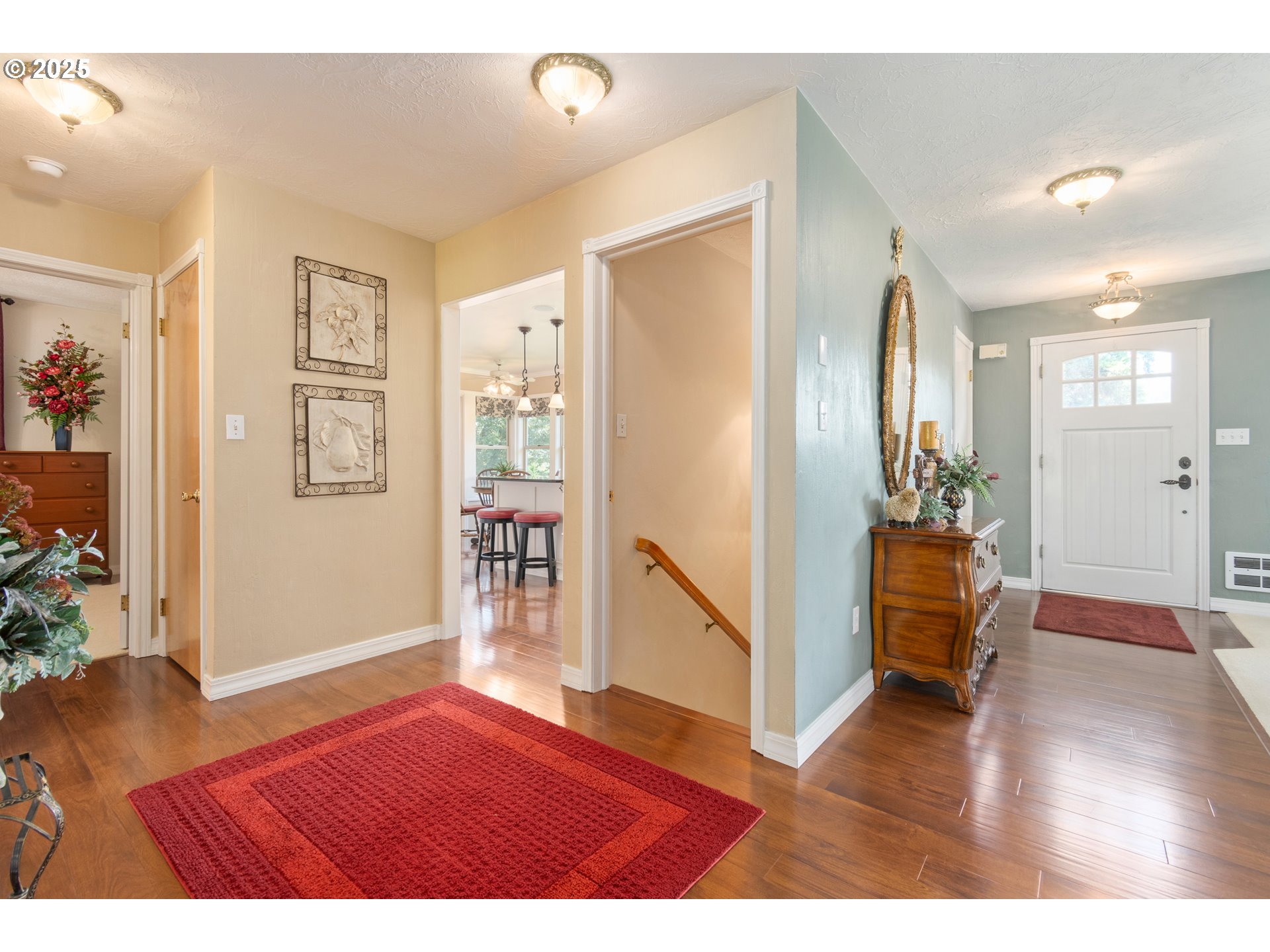 27023 Petzold Road Eugene, OR 97402 - Photo 7 of 48 Gallery Image 7