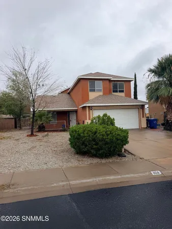 $1,900 | 1108 Kilbourne Hole Drive, Las Cruces, NM 88012