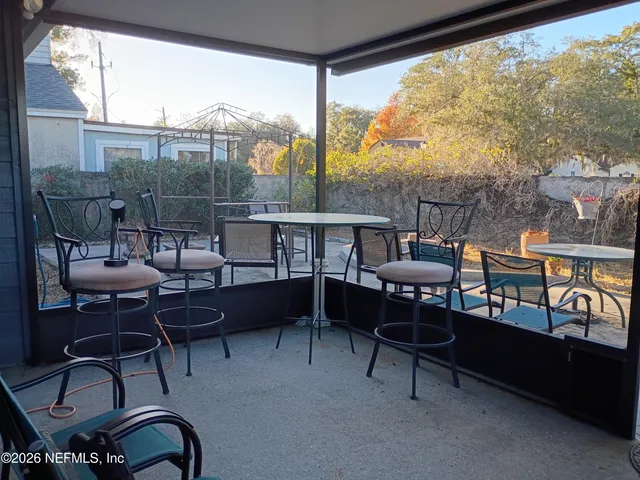 $1,700 | 5561 Mariners Cove Drive, Jacksonville, FL 32210