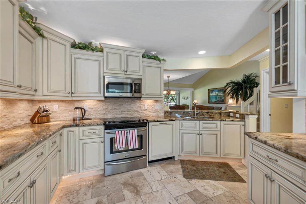 8390 Excalibur Circle, Unit F8, Naples, FL 34108 Compass