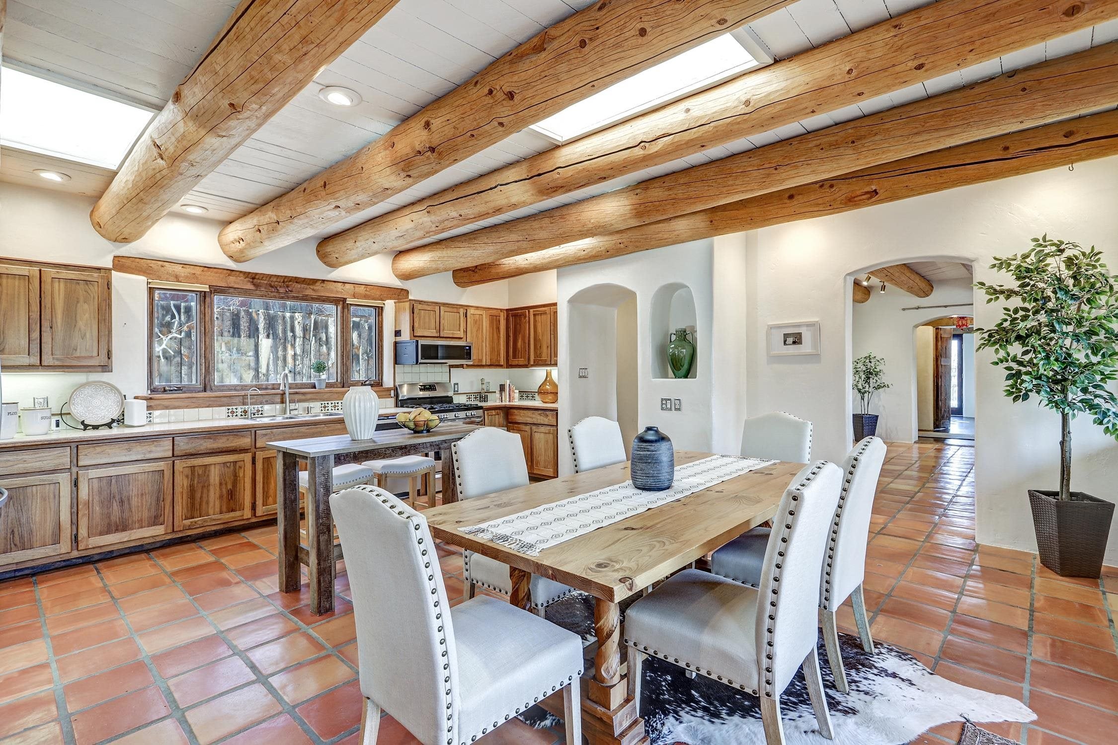 9 Hilltop Road Ranchos de Taos, NM 87557 - Photo 2 of 40 Gallery Image 2