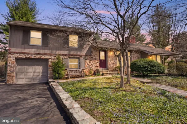 $424,900 | 143 Pinehill Road, Feasterville-Trevose, PA 19053
