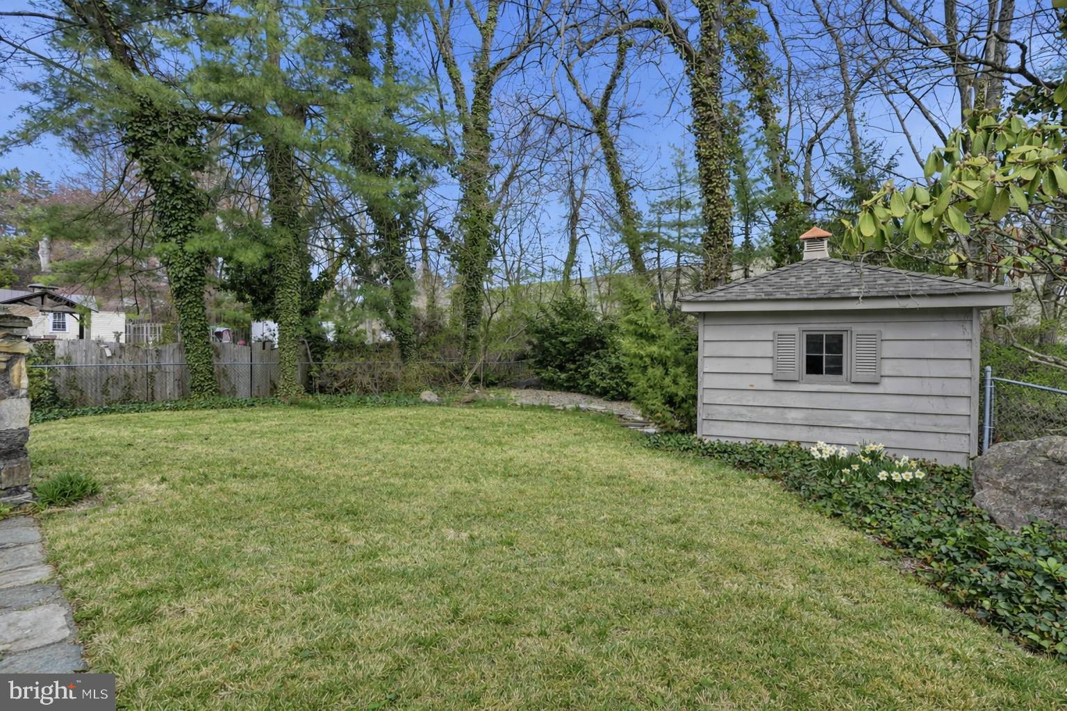 143 Pinehill Road Feasterville-Trevose, PA 19053 - Photo 37 of 43 a backyard of a house with lots of green space
