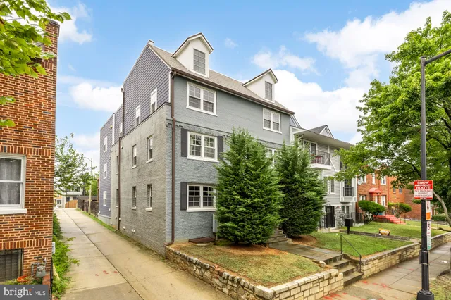 $739,000 | 1820 Independence Avenue Southeast, Unit 1, Washington, DC 20003