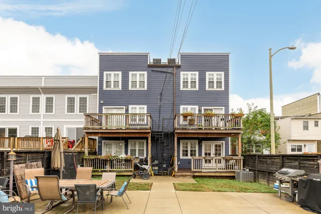 $739,000 | 1820 Independence Avenue Southeast, Unit 1, Washington, DC 20003