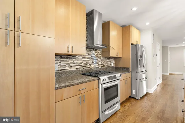 $739,000 | 1820 Independence Avenue Southeast, Unit 1, Washington, DC 20003