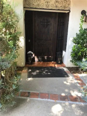 a view of a living room and dining room
