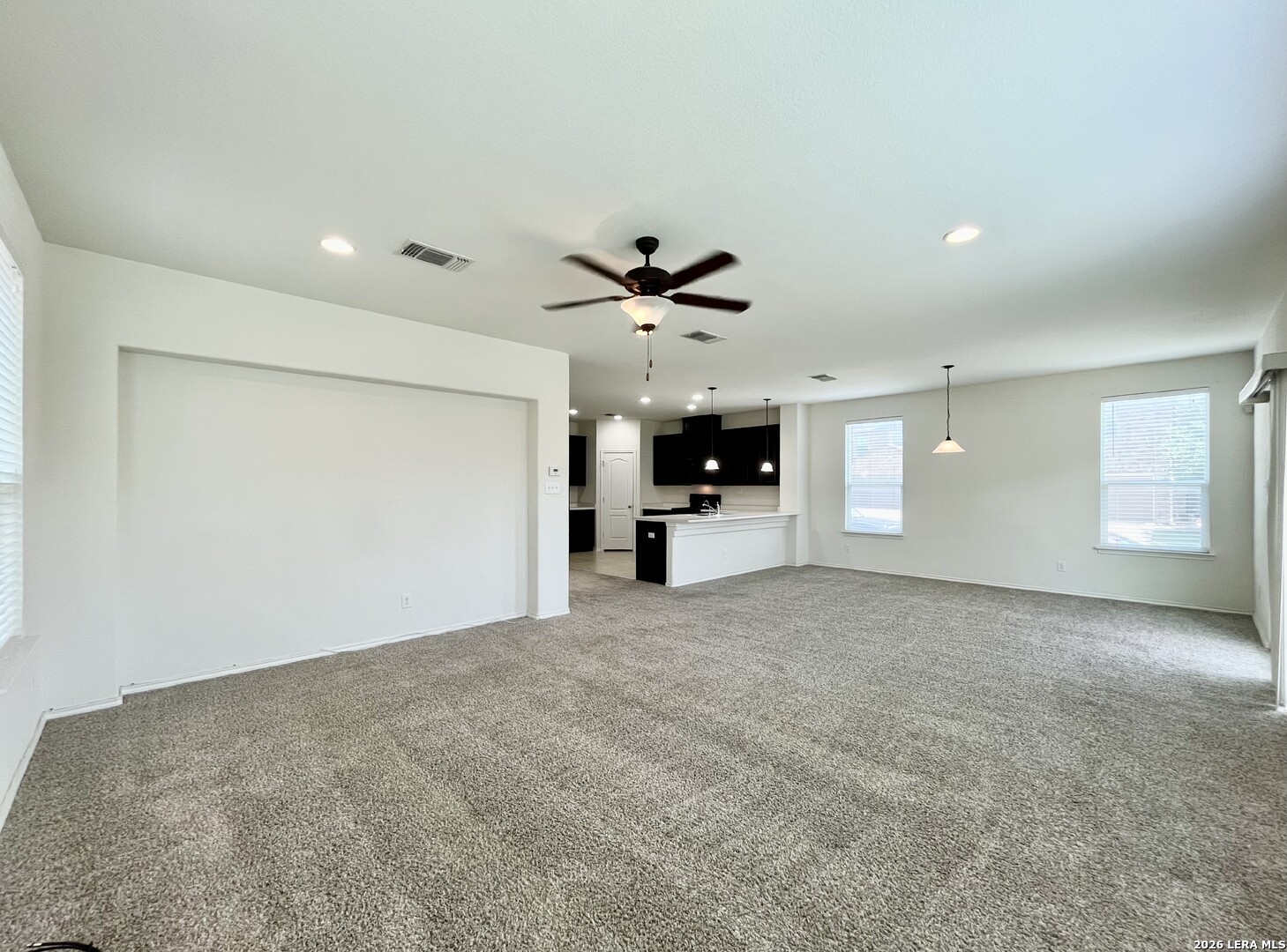 401 Ruby Ritz Universal City, TX 78148 - Photo 19 of 46
