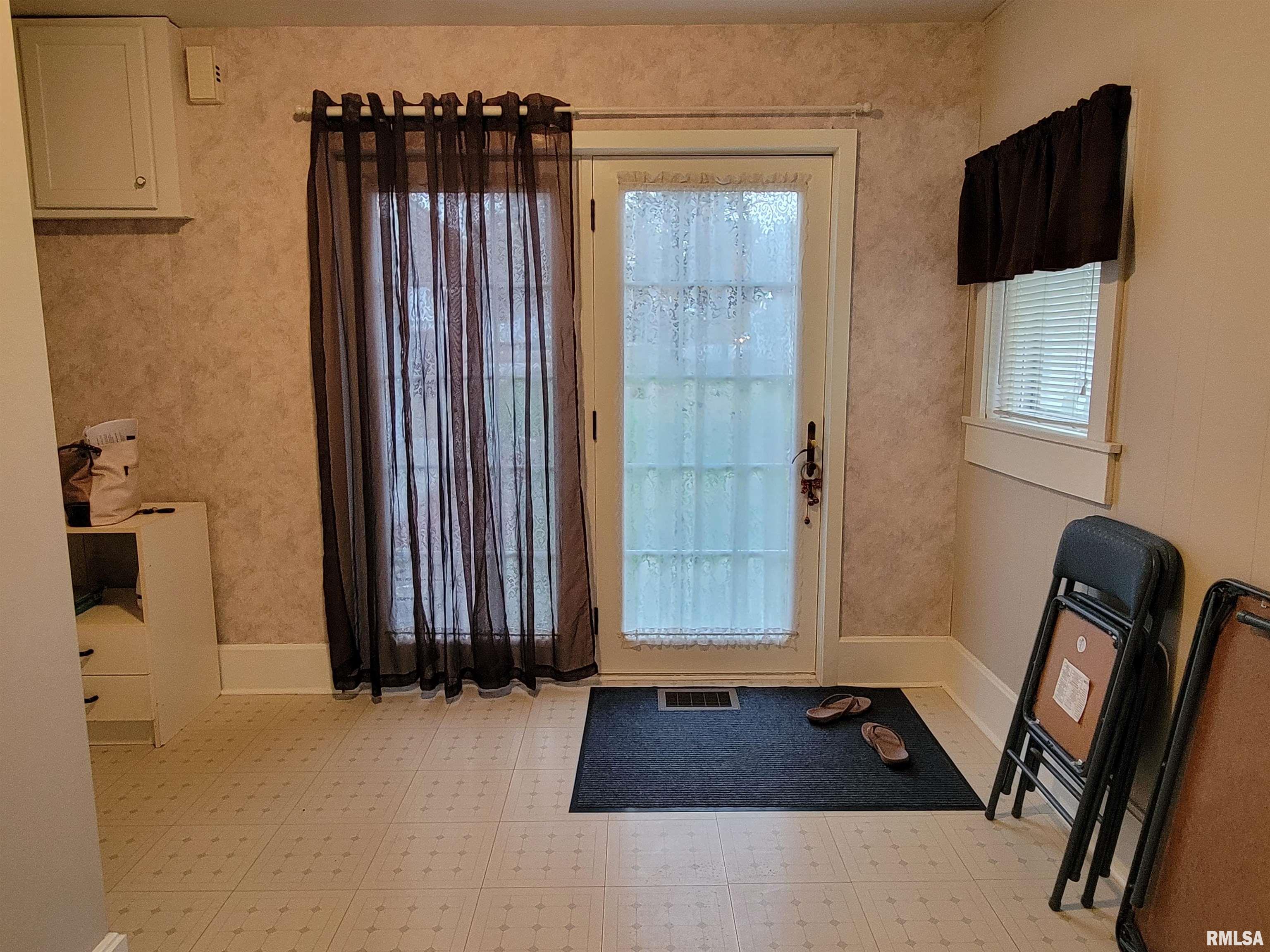 424 West Washington Street Macomb, IL 61455 - Photo 13 of 19