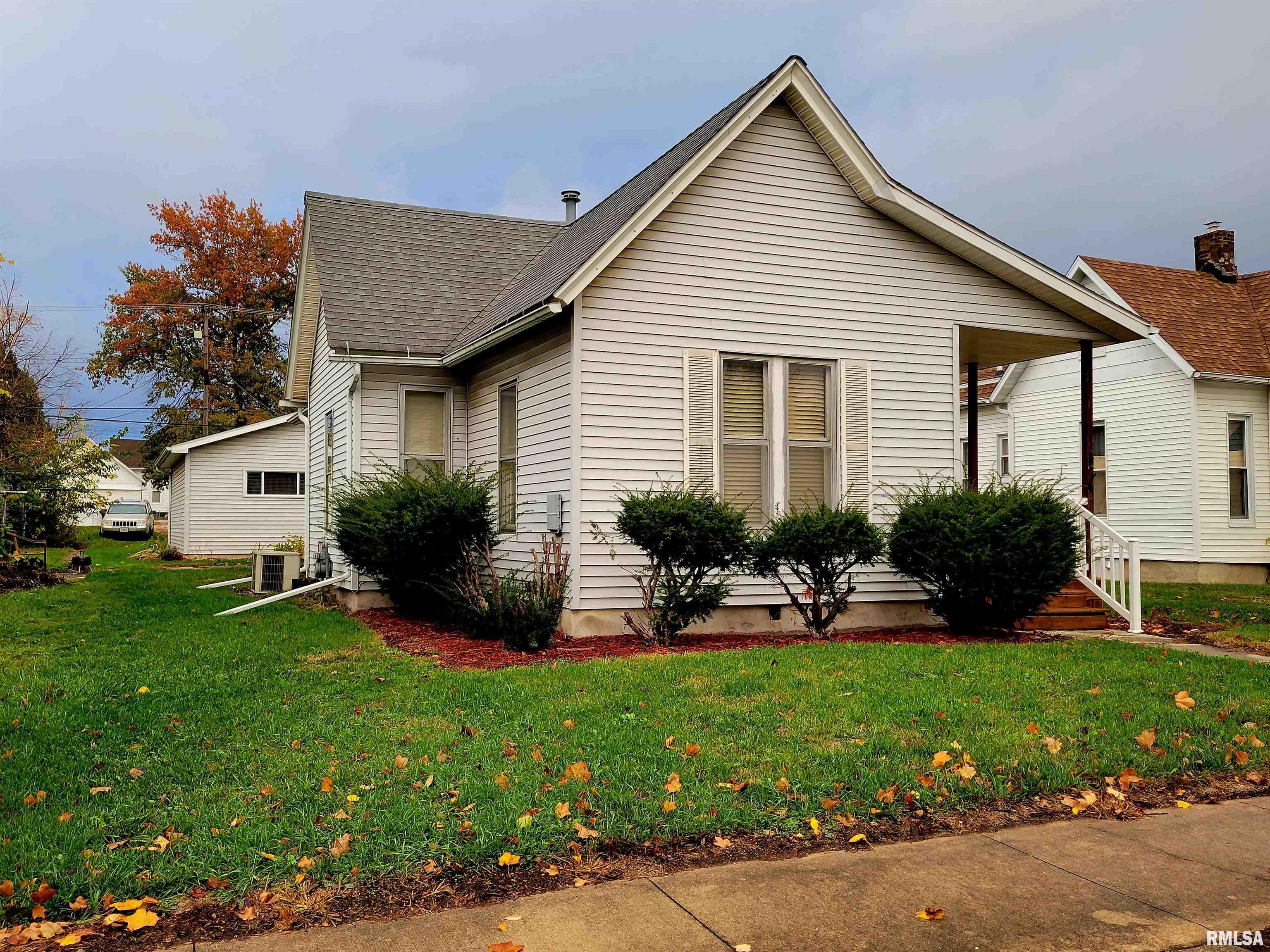 424 West Washington Street Macomb, IL 61455 - Photo 2 of 19