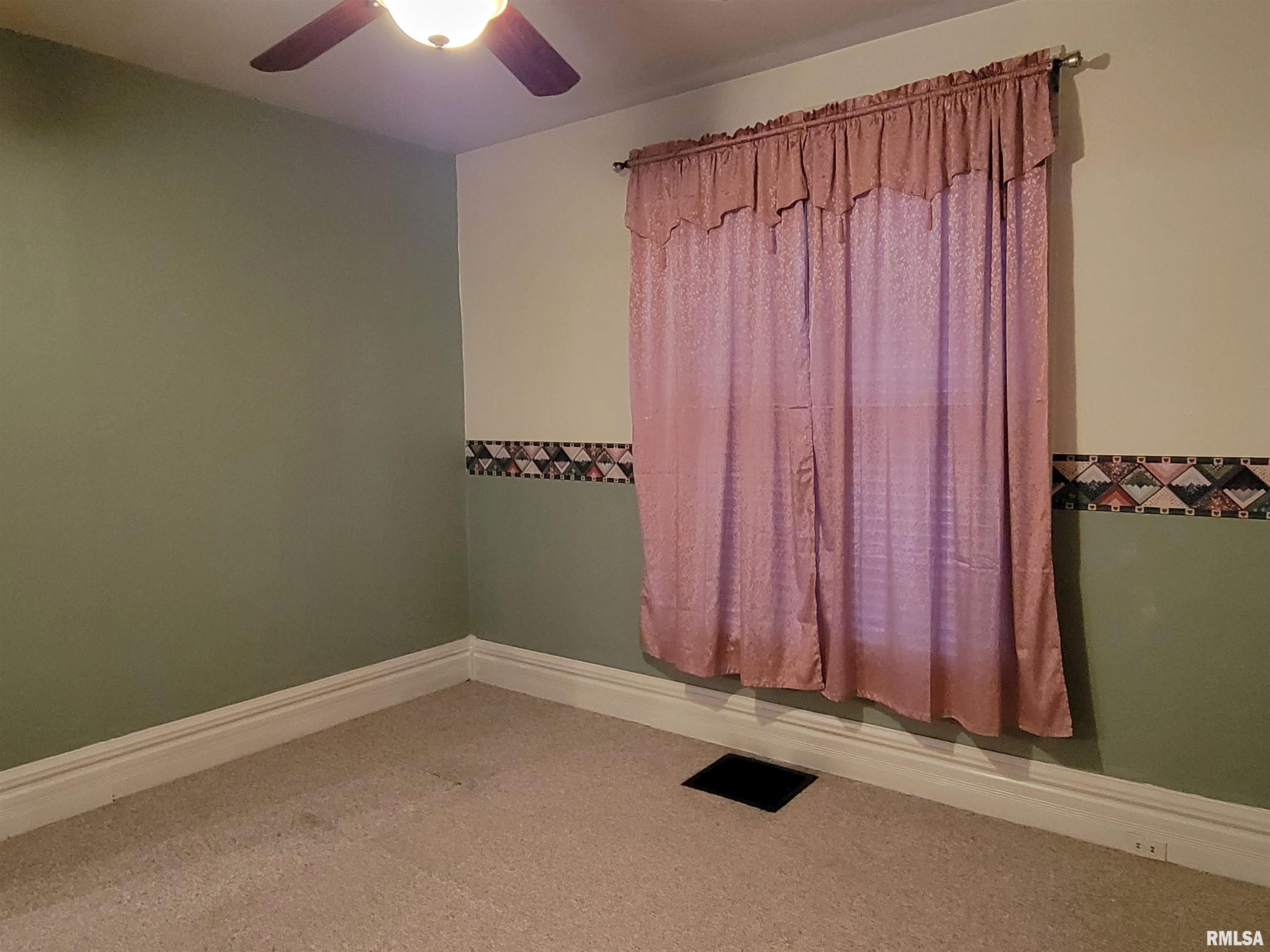 424 West Washington Street Macomb, IL 61455 - Photo 7 of 19