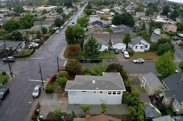 $408,000 | 700 Springs Road, Vallejo, CA 94590