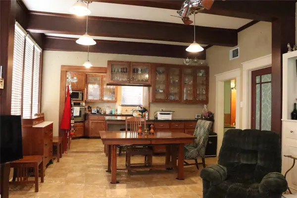 $742,000 | 701 Sloan Street, Taylor, TX 76574