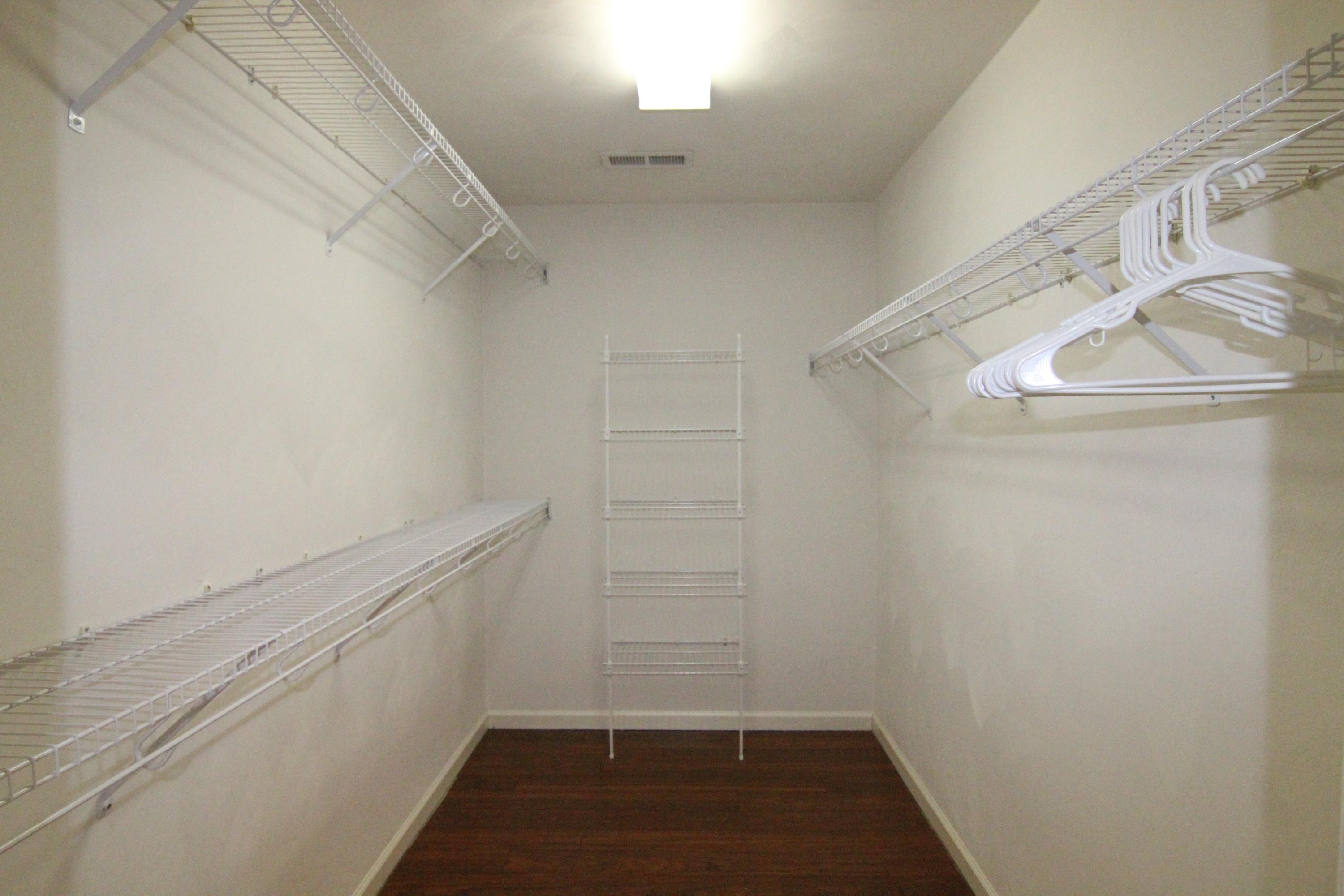 5918 Huntridge Road Roanoke, VA 24019 - Photo 22 of 29 IMG_6965