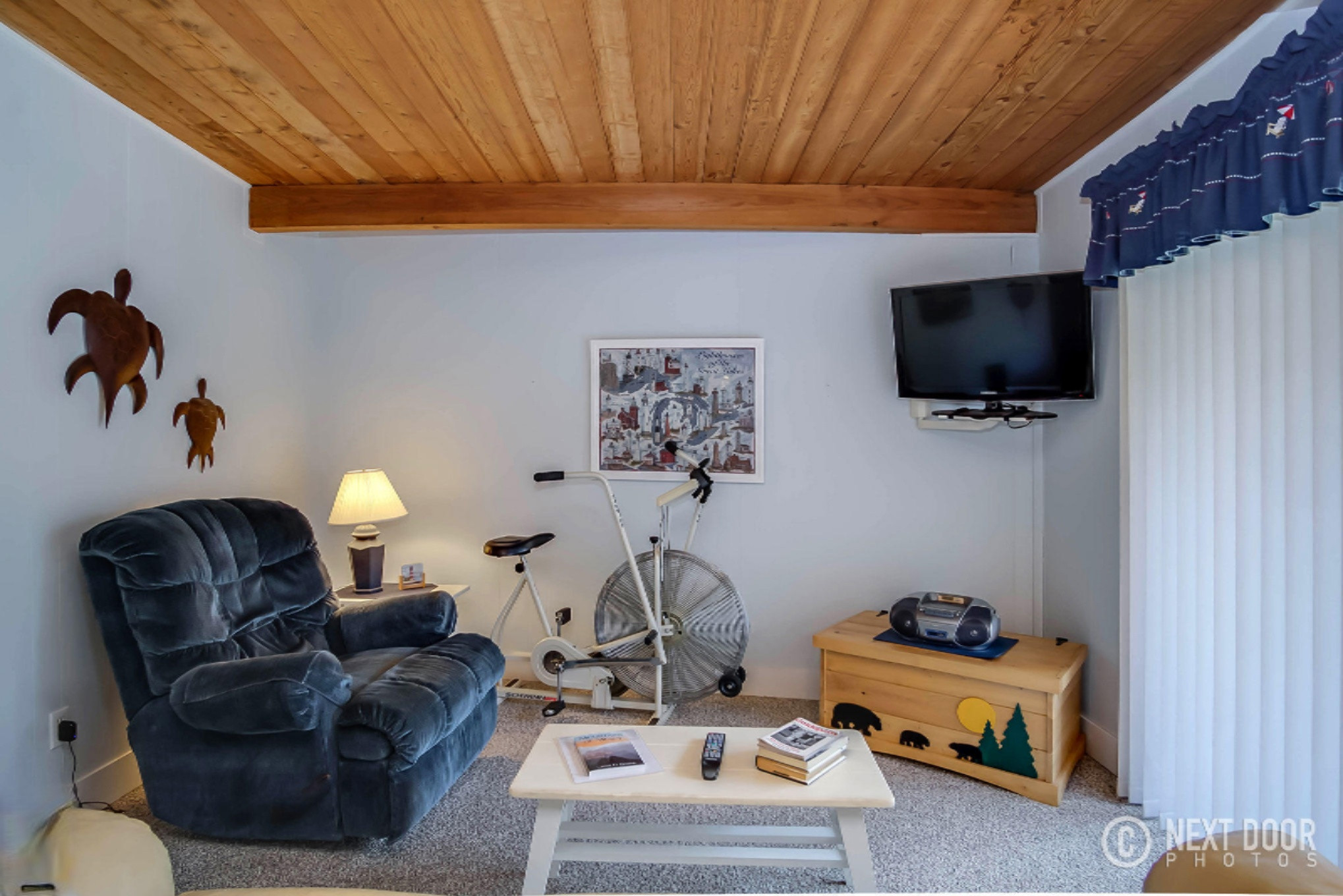 8484 Silver Lake Road, Unit 7 Mears, MI 49436 - Photo 14 of 27 DSC01814_blended