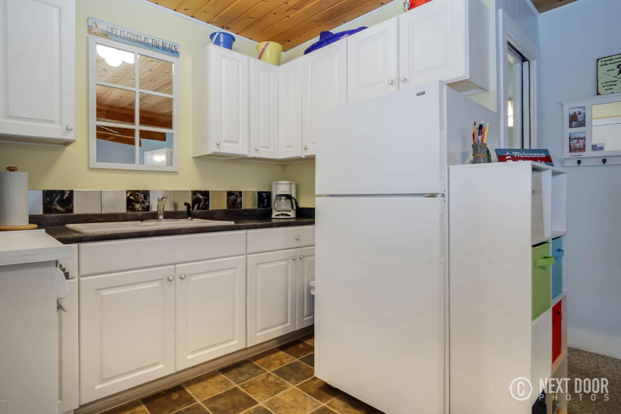 8484 Silver Lake Road, Unit 7 Mears, MI 49436 - Photo 17 of 27 DSC01835_blended