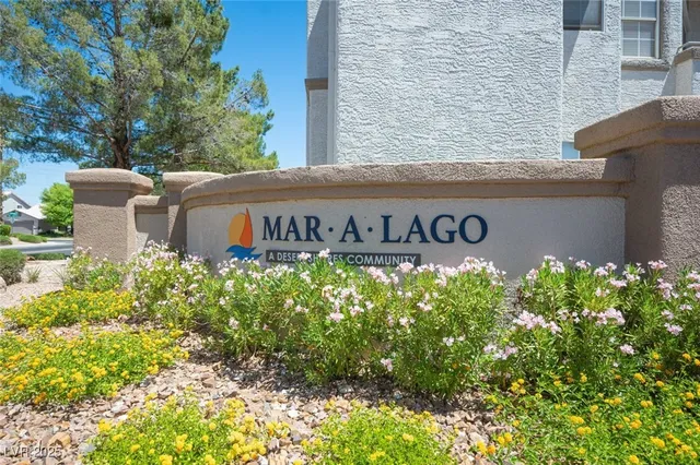 $250,000 | 3150 North Soft Breezes Drive, Unit 2220, Las Vegas, NV 89128