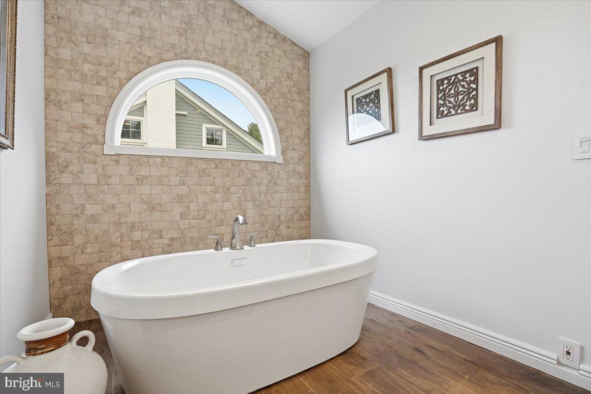 114 Shore Road Tafton, PA 18464 - Photo 81 of 137