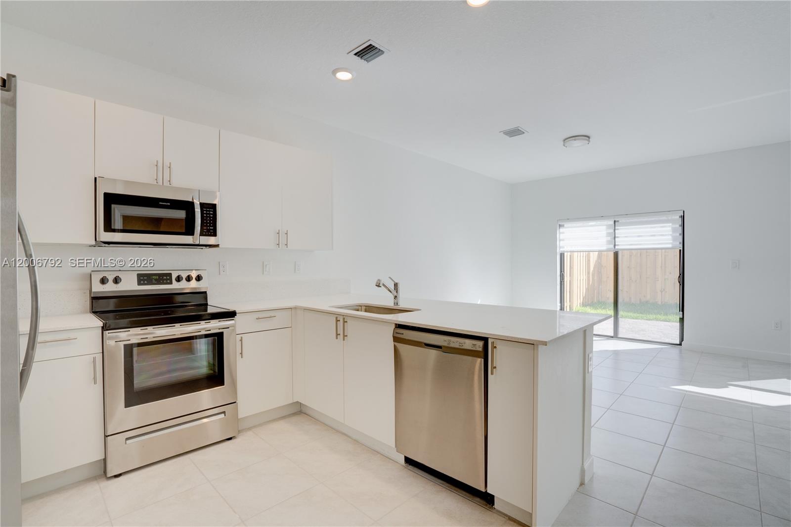 23517 Southwest 129th Path Homestead, FL 33032 - Photo 5 of 25
