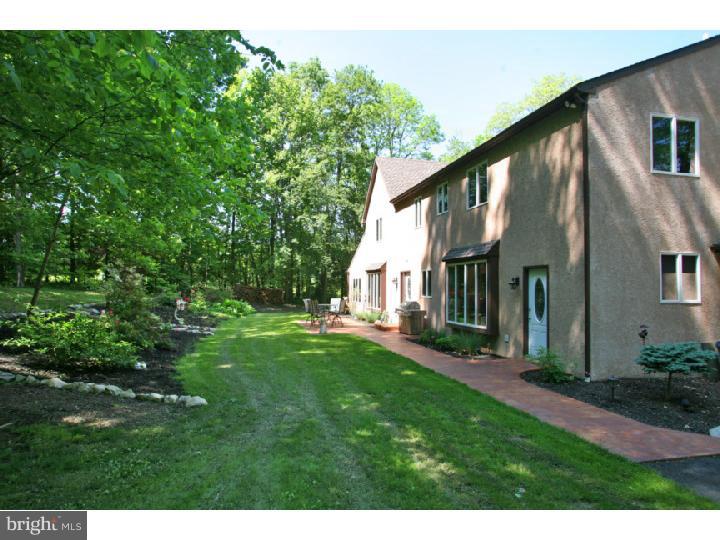 2625 Three Mile Run Road Perkasie, PA 18944 - Photo 3 of 24