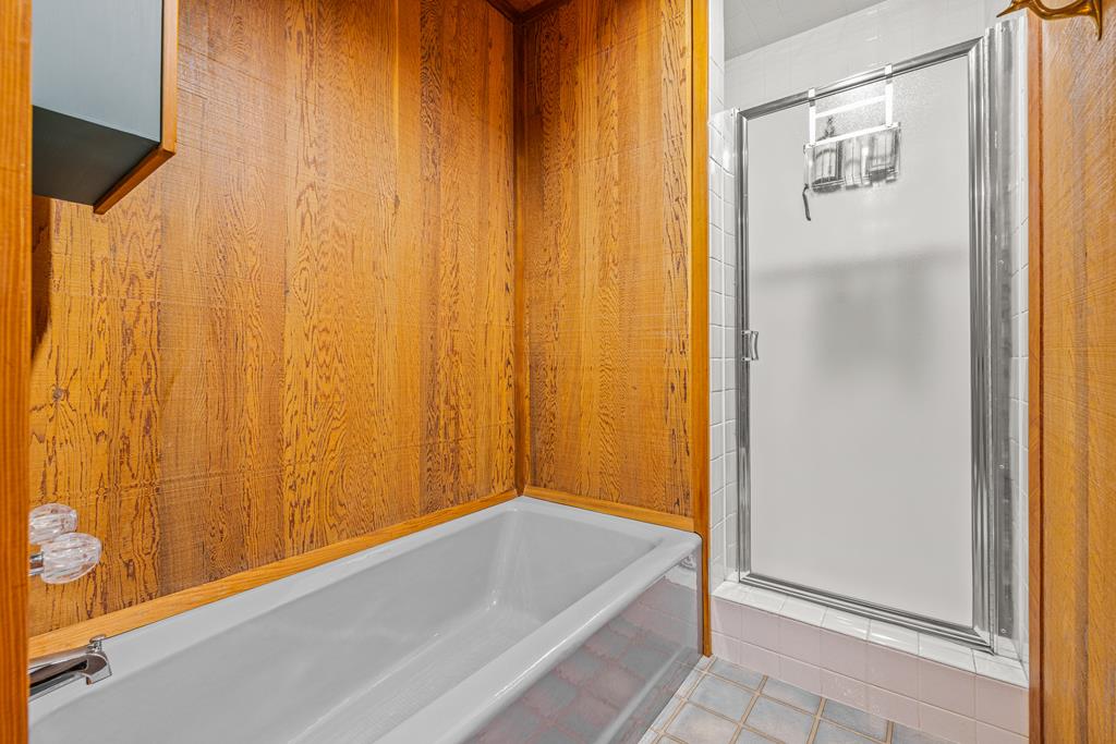 2245 Edgemere McCall, ID 83638 - Photo 75 of 98 Bathroom in second bunk room.