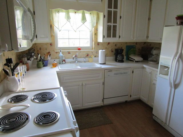 7054 Rutledge Pike Rutledge, TN 37861 - Photo 4 of 12 IMG_1366