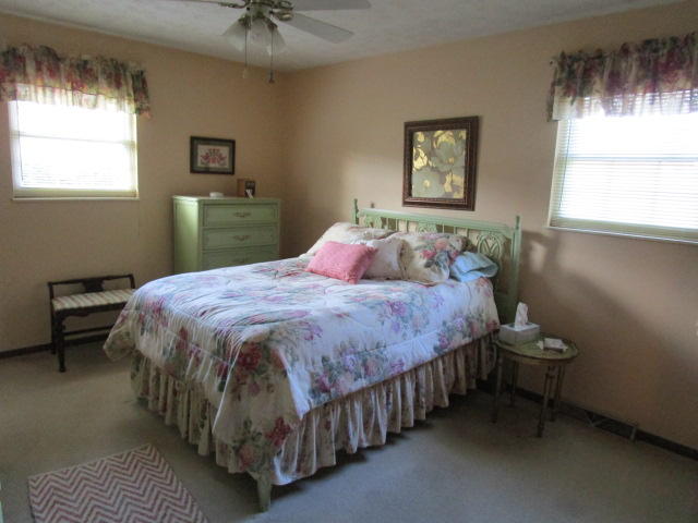 7054 Rutledge Pike Rutledge, TN 37861 - Photo 8 of 12 IMG_1370