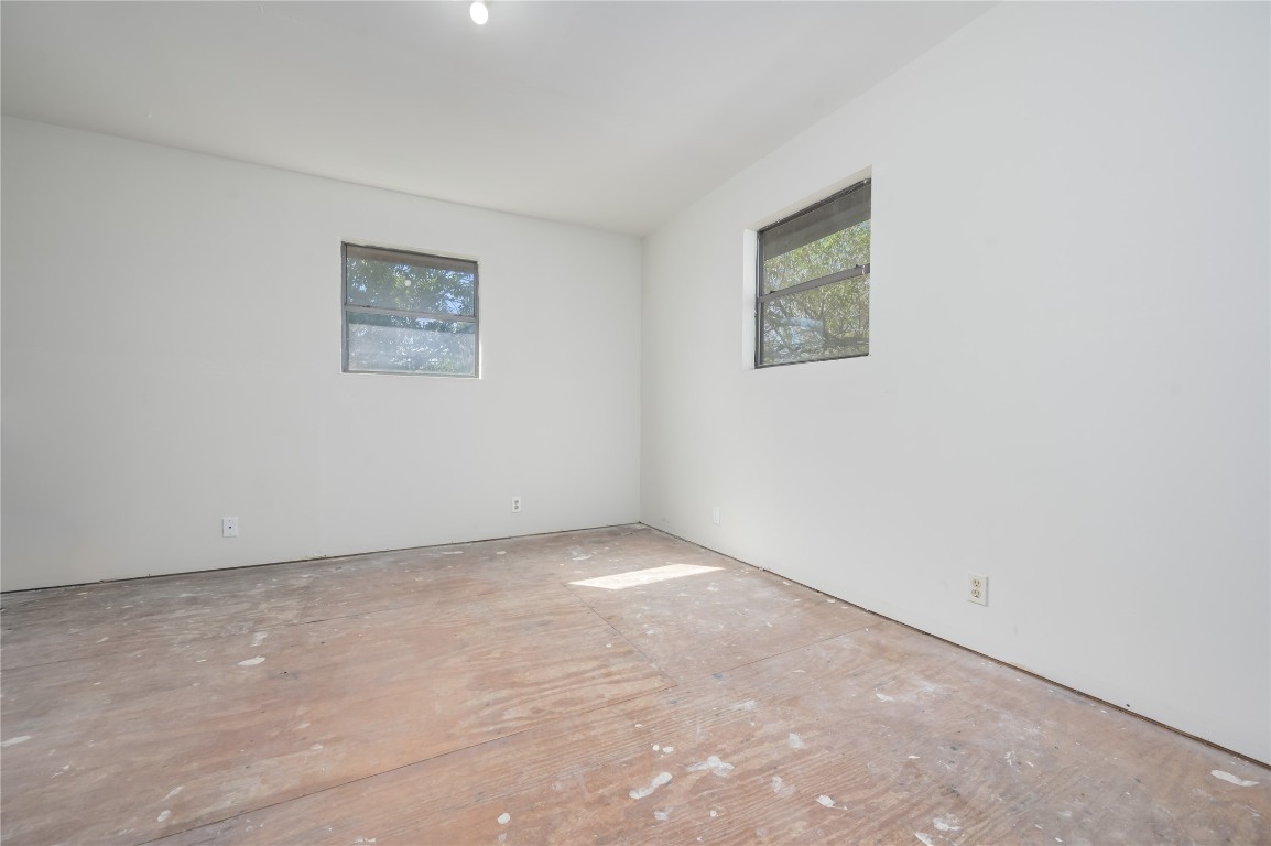 368 Lytton Lane Dale, TX 78616 - Photo 18 of 29 an empty room with a hallway