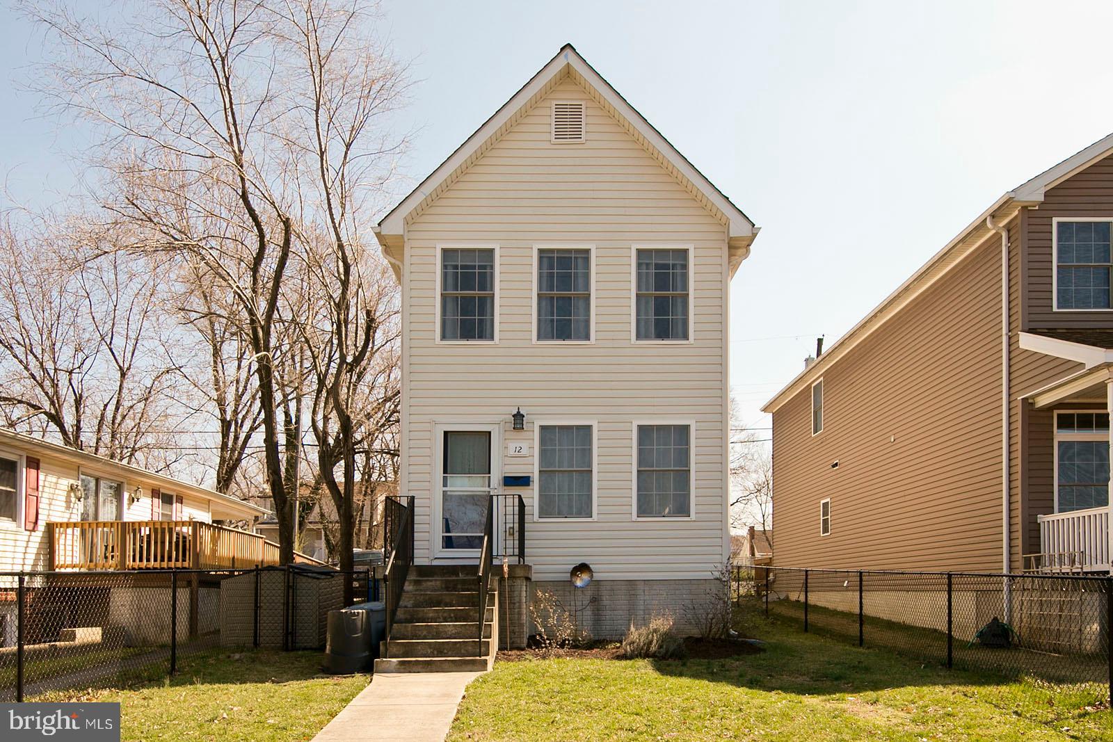12 South Pleasant Valley Road Winchester, VA 22601 - Photo 1 of 32 2 Bed/2.5 Bath - walking distance of city park