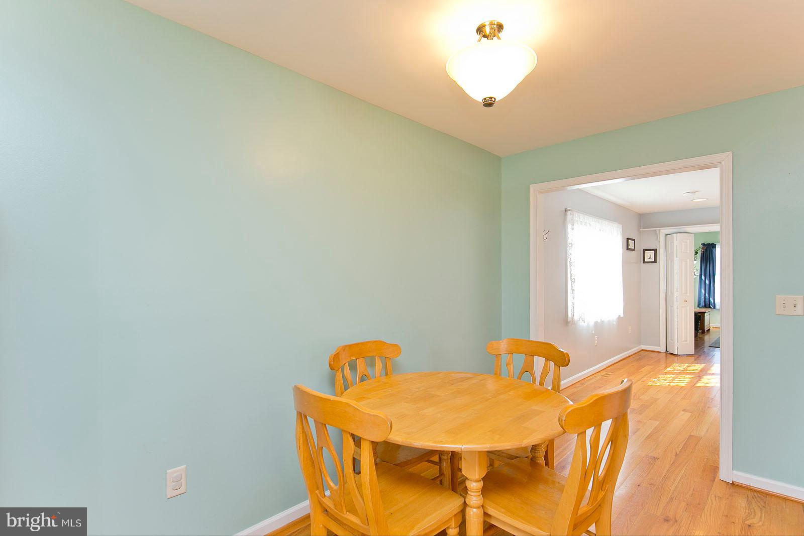 12 South Pleasant Valley Road Winchester, VA 22601 - Photo 10 of 32 Kitchen table space
