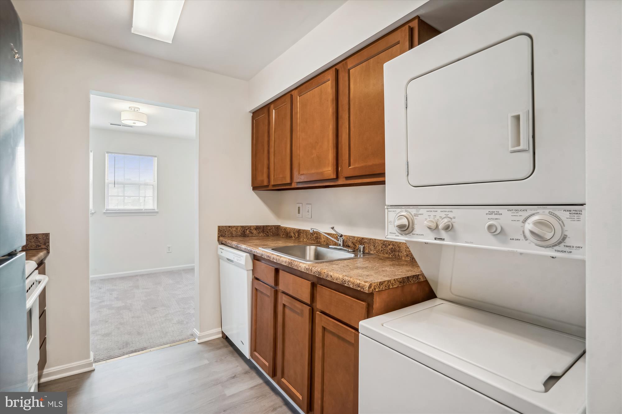 8555 Falls Run Road, Unit F Ellicott City, MD 21043 - Photo 11 of 36 Galley Kitchen to dining room