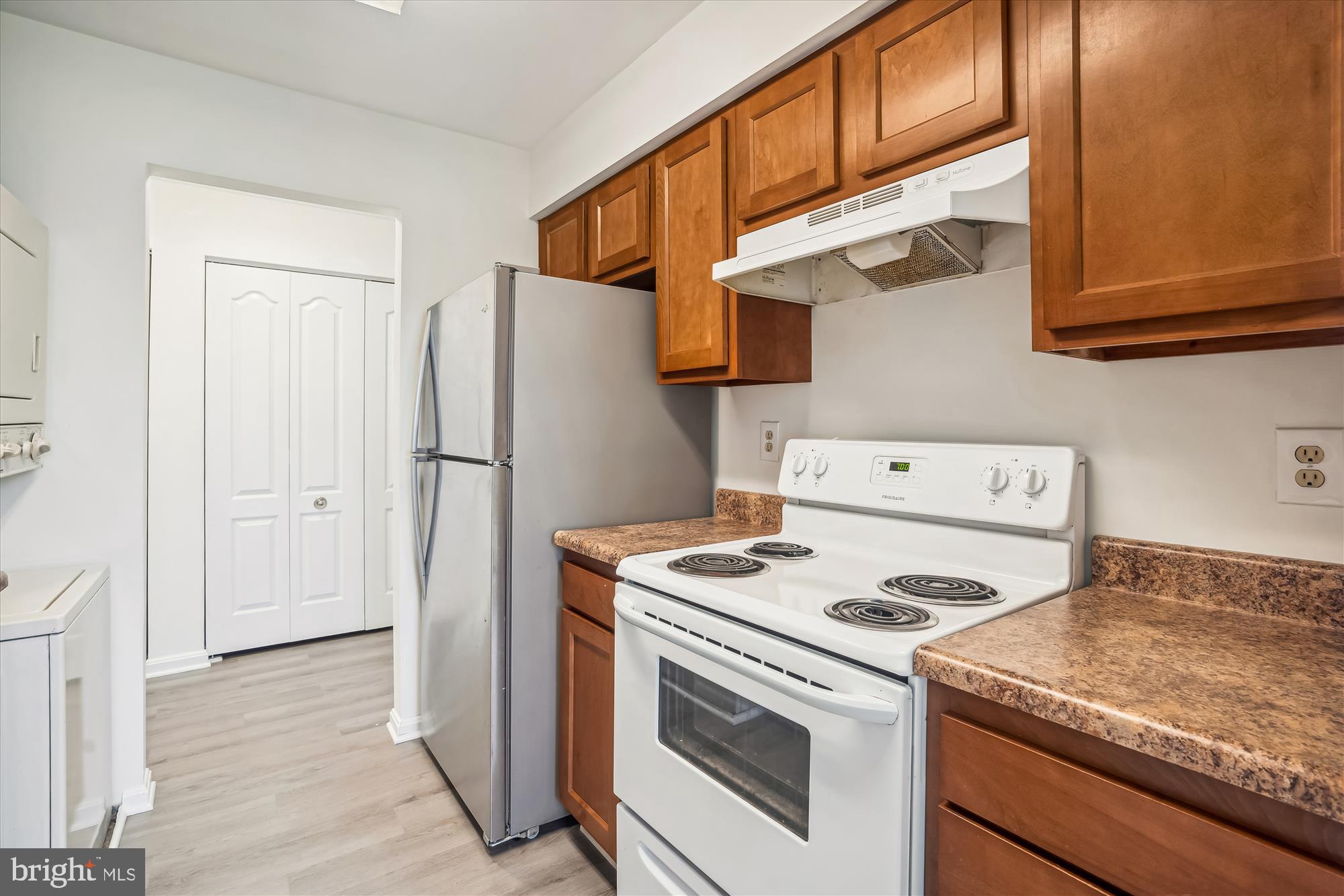 8555 Falls Run Road, Unit F Ellicott City, MD 21043 - Photo 12 of 36 Maple Cabinetry