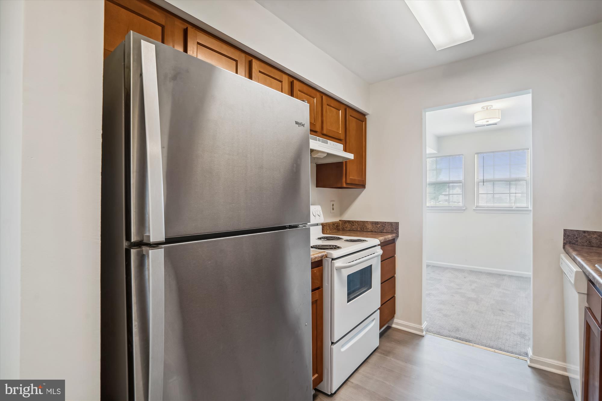 8555 Falls Run Road, Unit F Ellicott City, MD 21043 - Photo 14 of 36 Kitchen to Dining