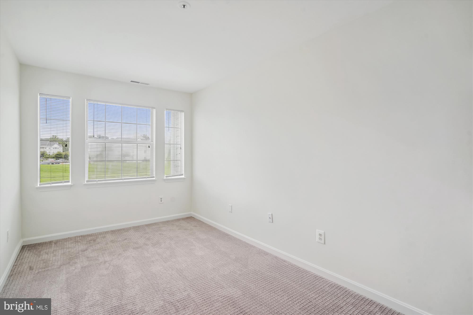 8555 Falls Run Road, Unit F Ellicott City, MD 21043 - Photo 31 of 36 Bedroom 3