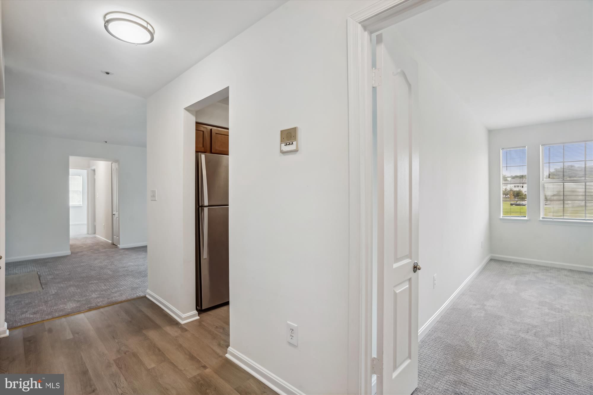 8555 Falls Run Road, Unit F Ellicott City, MD 21043 - Photo 4 of 36 Entry